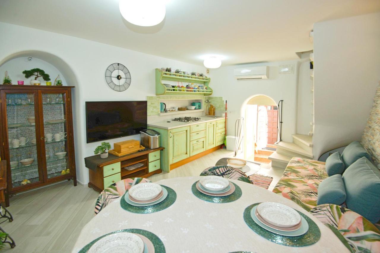 Apartment Sanjin More Antique Baska  Bagian luar foto