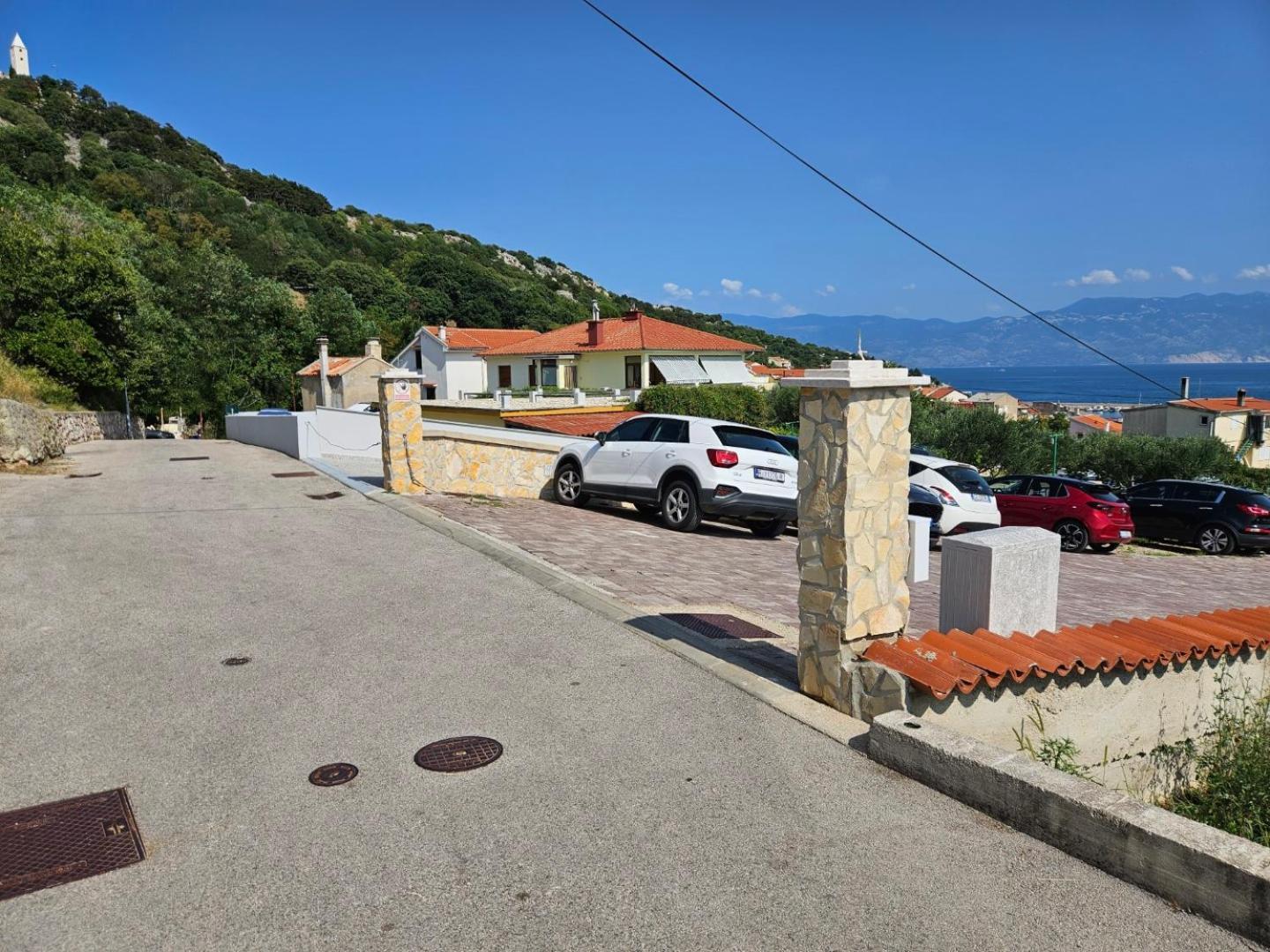 Apartment Sanjin More Antique Baska  Bagian luar foto